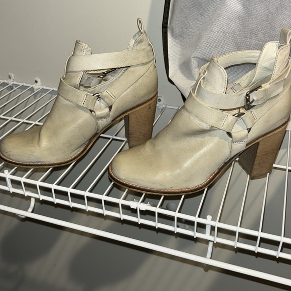 Booties - Picture 3 of 6